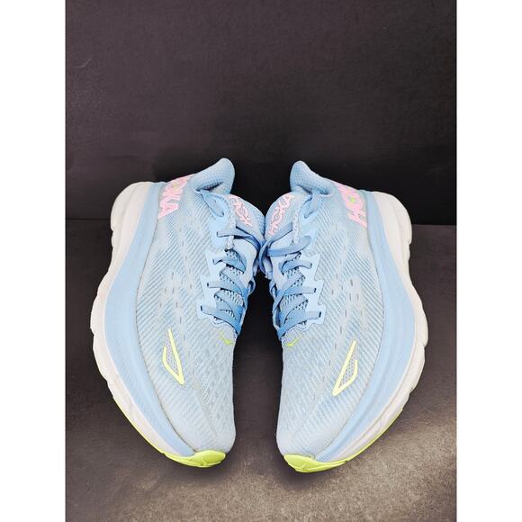 Hoka Women 10 Comfy footwear - Picture 9 of 9